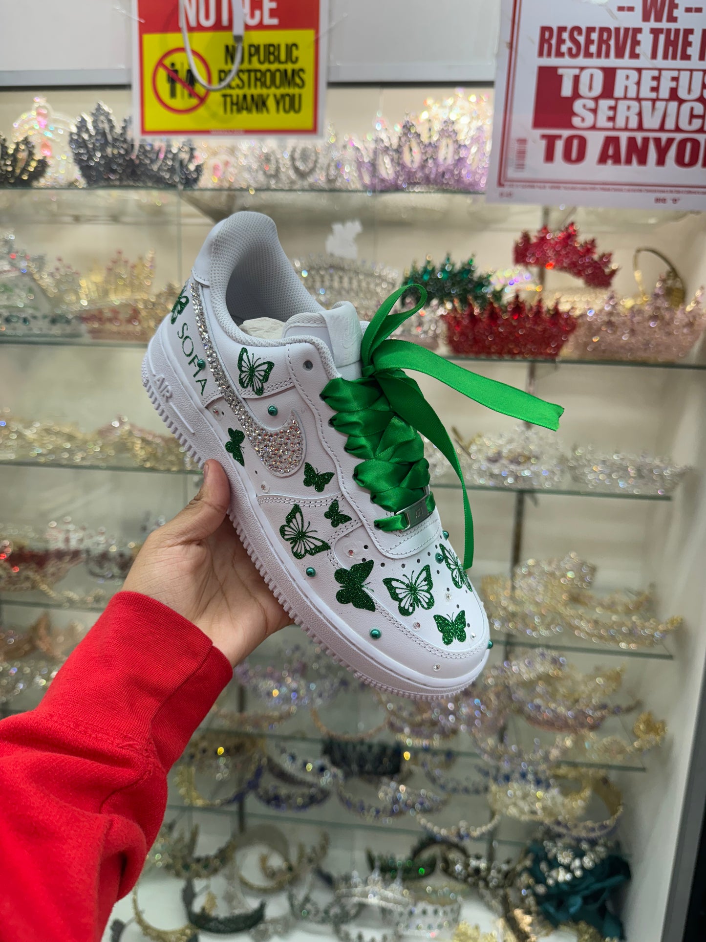 Green Emerald Green