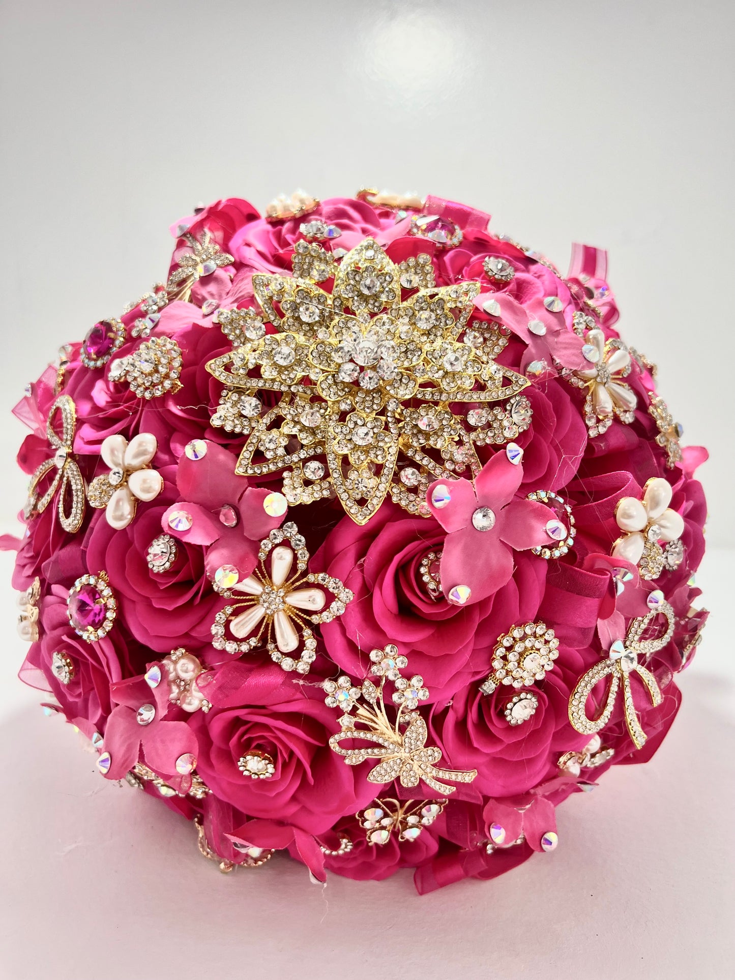 Pretty fuchsia with gold