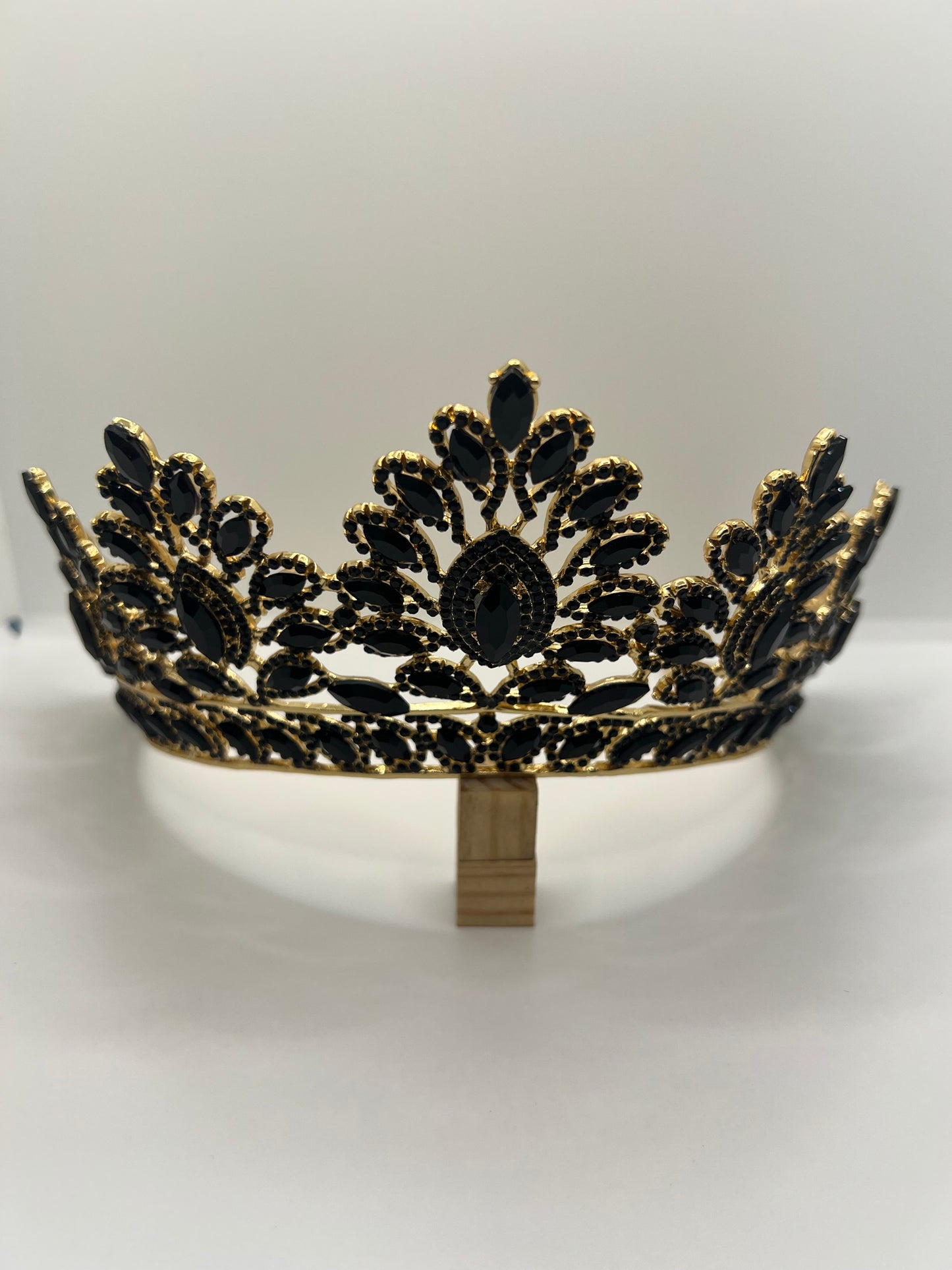 quince crown